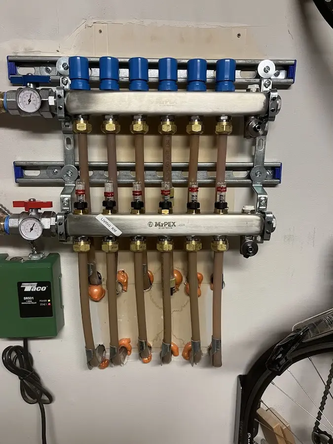 Plumber performing Leak Detection at a residential property in Harbison Canyon